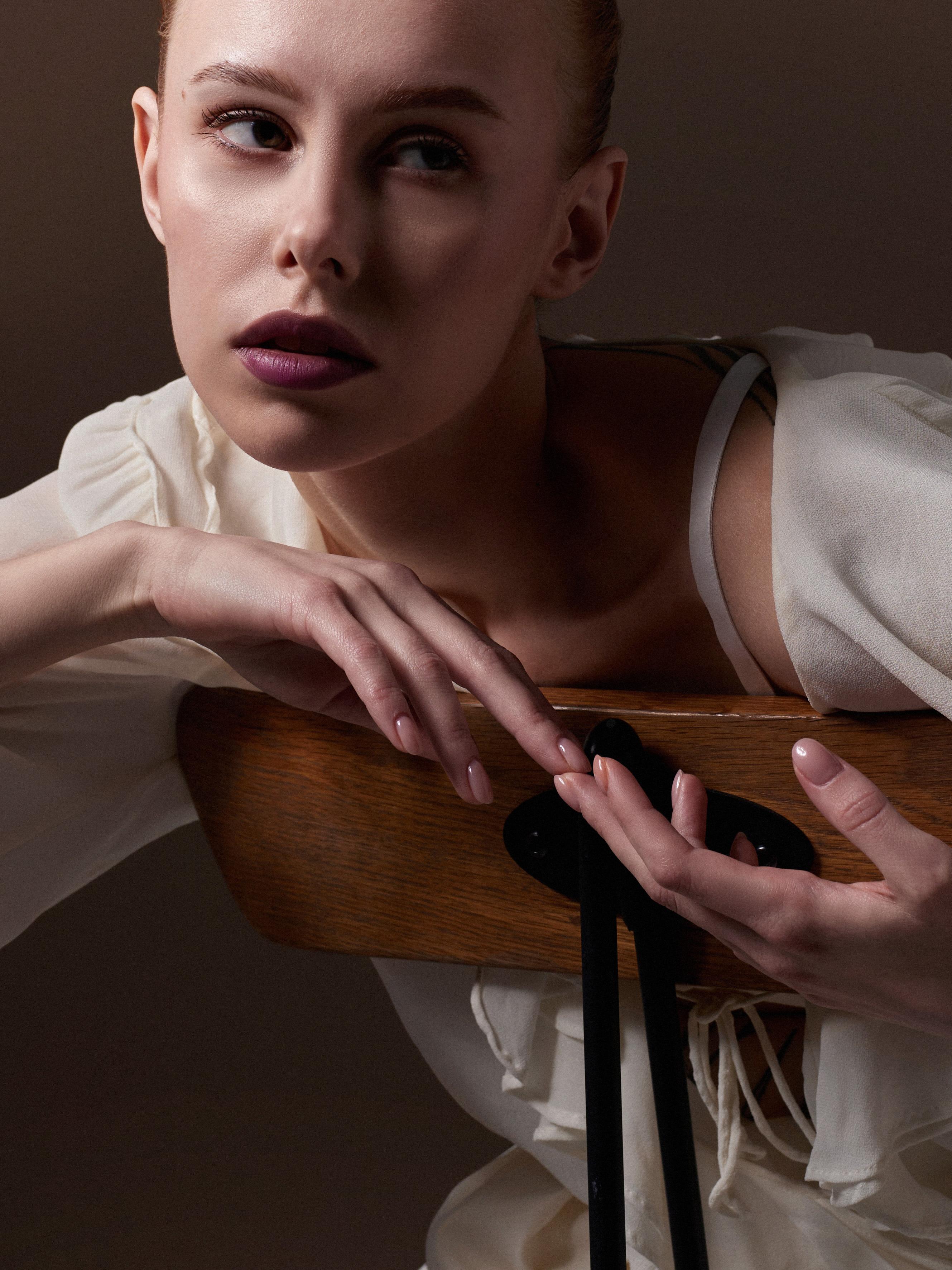 SHADOWS OF THE RUSSIAN BALLET